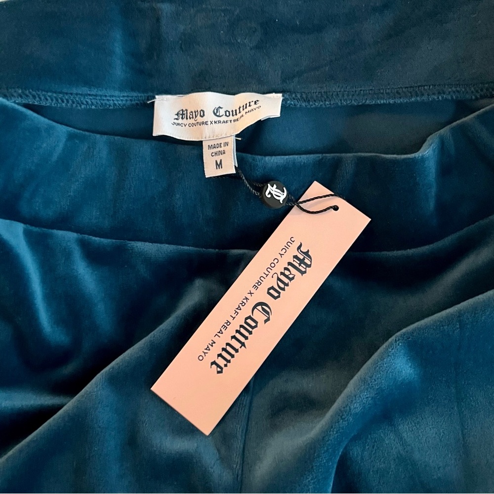 Juicy Couture jogger set - Picture 2 of 8